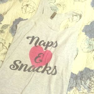 Naps & snacks tank